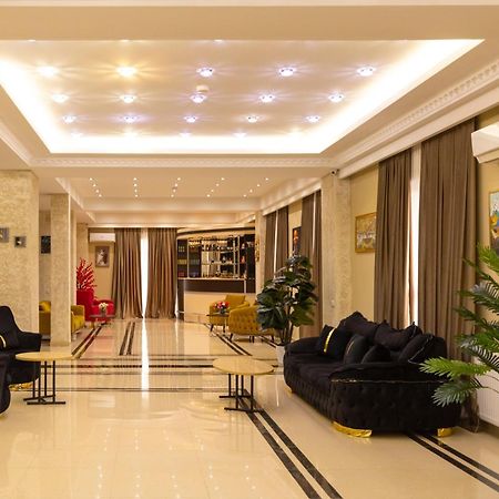 טביליסי Hotel Grand Palace מראה חיצוני תמונה