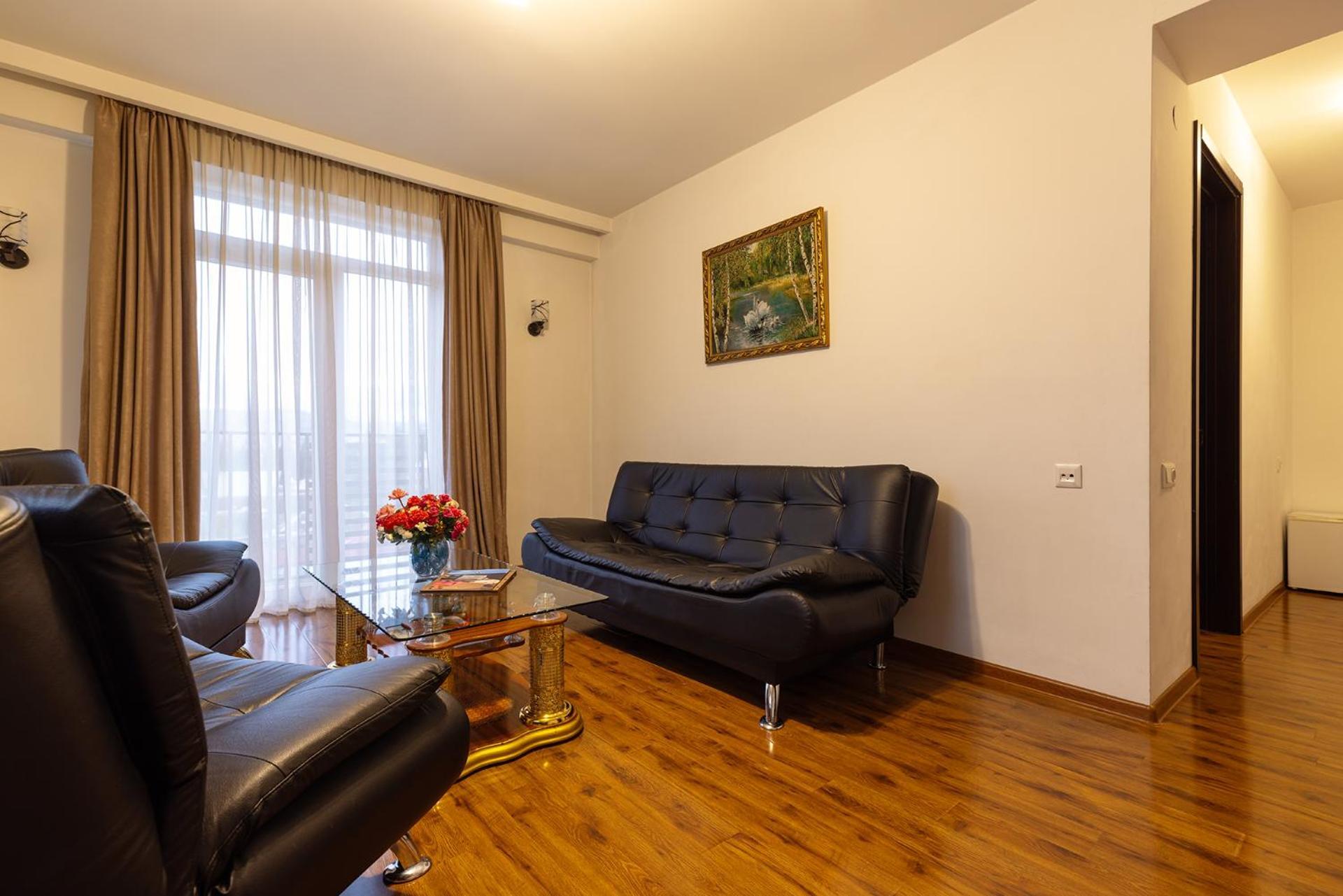 טביליסי Hotel Grand Palace מראה חיצוני תמונה